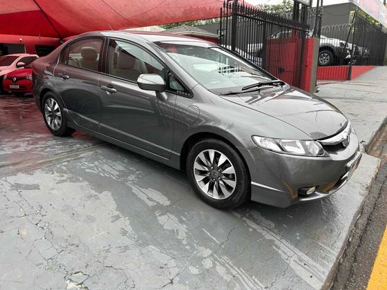 HONDA CIVIC 1.8 LXS 16V FLEX 4P AUTOMÁTICO